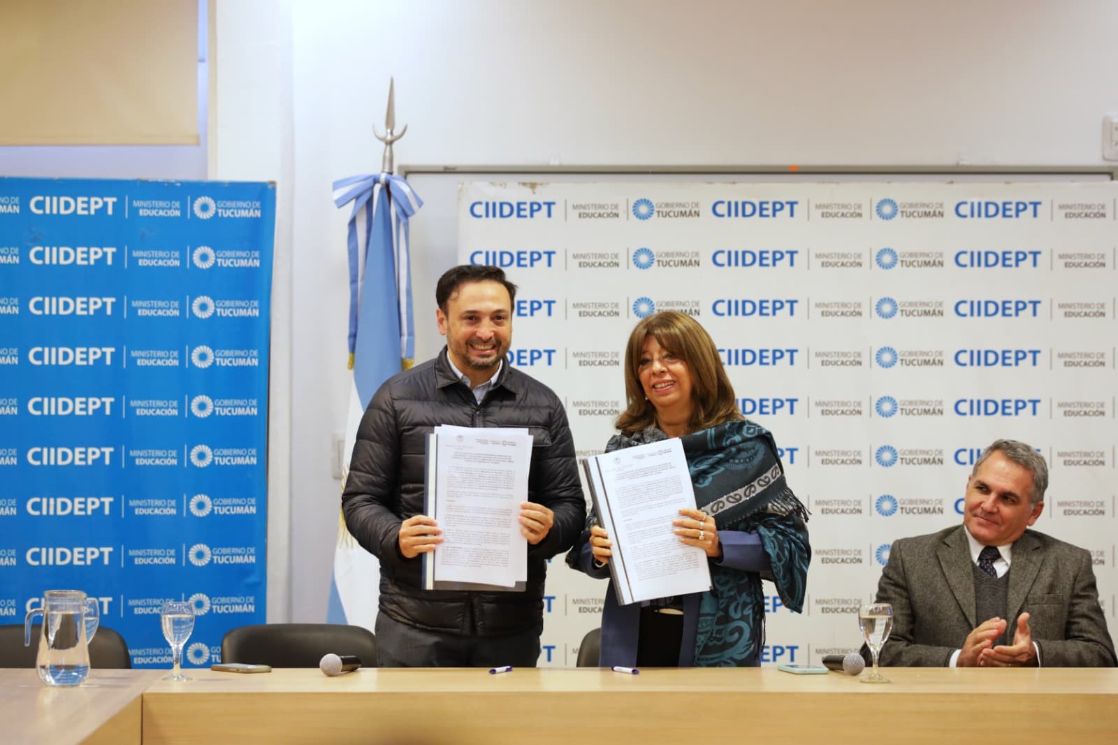 Trabajo conjunto con Educación